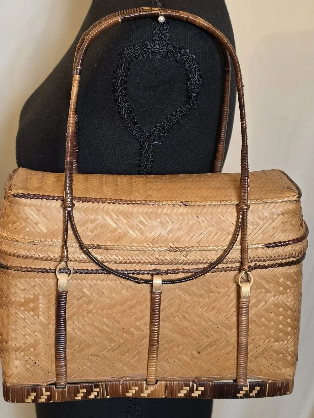 VTG Tiruray Tribe Basket Purse Woven Bamboo River Cane Box Bag Philippines Boho